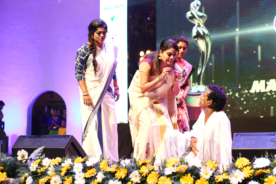 Snehathalam Mahila Award-2018